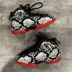 Toddler Air Nike Foamposite One “Albino Snakeskin” Size 12C Used Condition
